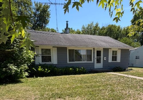 615 Riddle St, Howell, MI, 48843-1141 | Card Image