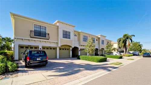 4046-4046 Overture Cir, BRADENTON, FL, 34209-5884 | Card Image