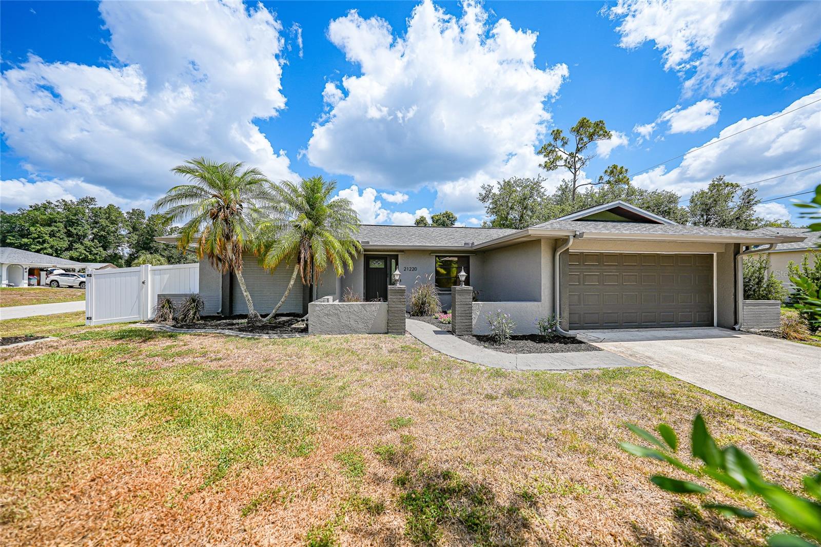 21220 Pemberton Avenue, For Sale in Port Charlotte Zoocasa