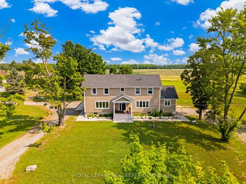 4692 Gilmore Rd, Ridgeway, ON, L0S1N0 | Card Image