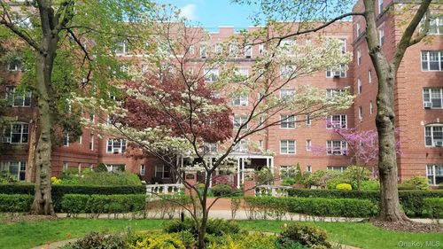 1f-77-35 113th Street, New York, NY, 11375 | Card Image