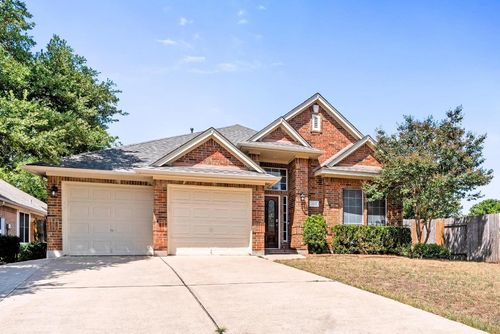 1800 Montana Sky Dr, Austin, TX, 78727-6368 | Card Image