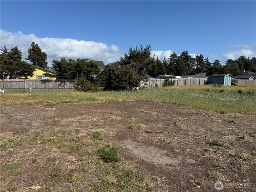 31202 I St, Ocean Park, WA, 98640-5248 | Card Image