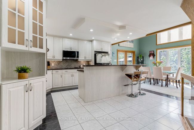 1657 Whiteside Way, House other with 3 bedrooms, 2 bathrooms and 8 parking in Metcalfe ON | Image 11