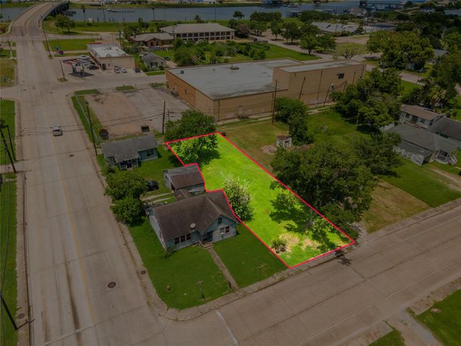 1026 W 4 Th St, Home with 0 bedrooms, 0 bathrooms and null parking in Freeport TX | Image 9