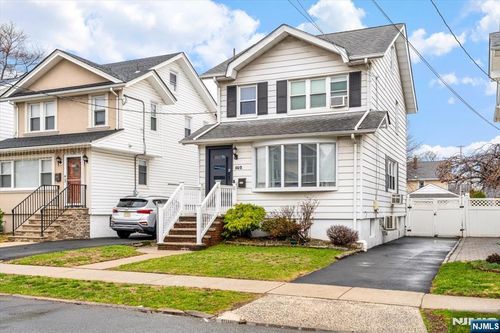 502 6th Ave, Lyndhurst, NJ, 07071-1115 | Card Image