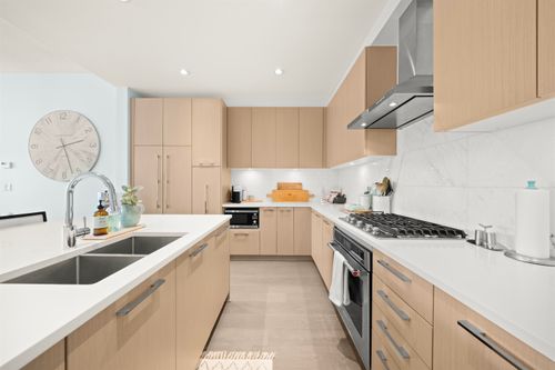 227-5535 Admiral Way, Delta, BC, V4K0E3 | Card Image