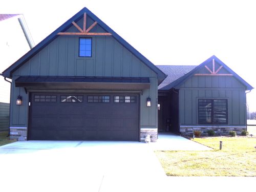 7063 Fowler Dr, Whitestown, IN, 46075-0554 | Card Image