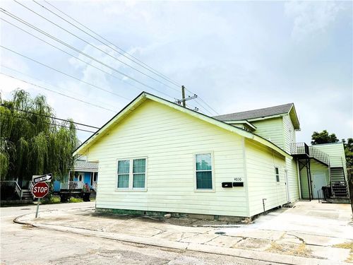 4030 N Miro St, New Orleans, LA, 70117-5040 | Card Image