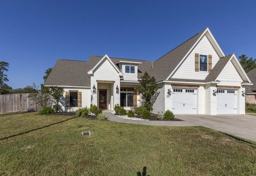 8206 Fox Creek Ln, Lumberton, TX, 77657-8321 | Card Image