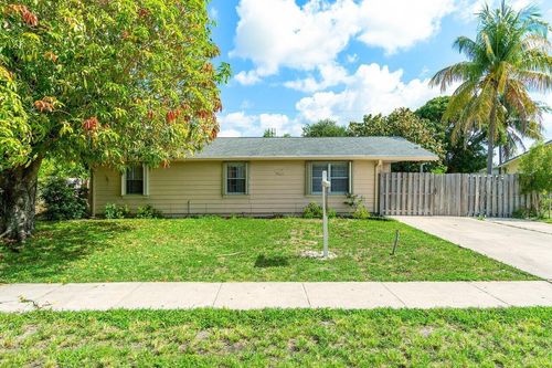 1441 W Hardee St, Lantana, FL, 33462-4236 | Card Image