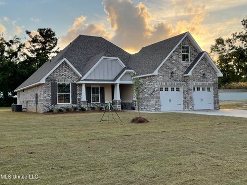 13789 E El Bonito Drive, Ocean Springs, MS, 39564 | Card Image