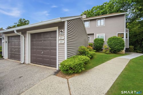 808-808 Mill Pond Dr, South Windsor, CT, 06074-3564 | Card Image
