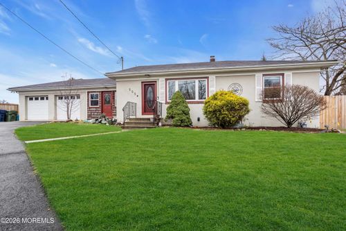 505 Summit St, Hightstown, NJ, 08520-4305 | Card Image