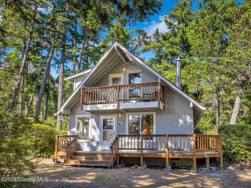 815 Poplar St, Manzanita, OR, 97130-9068 | Card Image