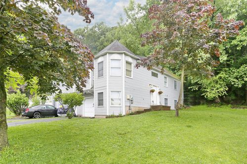 68 Hillside Ave, Haverstraw, NY, 10927-1720 | Card Image
