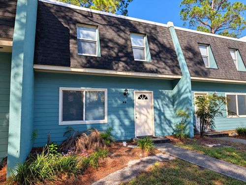 a6-501 Sw 75th St, GAINESVILLE, FL, 32607-1701 | Card Image
