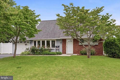 59 Quail Rd, LEVITTOWN, PA, 19057-2006 | Card Image