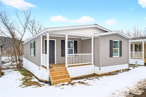 15 Surf Surf Dr, Bunola, PA, 15020-1015 | Card Image