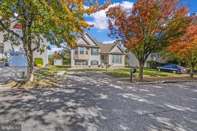 7508 Heatherfield Drive, House other with 4 bedrooms, 3 bathrooms and null parking in WINDSOR MILL MD | Image 3