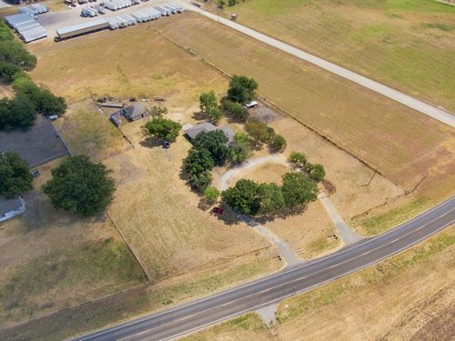 460 Fm-55, Italy, TX, 76651 | Card Image