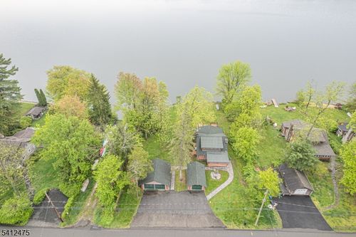 121 Bearfort Rd, West Milford, NJ, 07480-1403 | Card Image