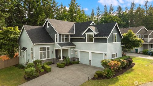 7645 Dogwood Ln Se, Snoqualmie, WA, 98065-9733 | Card Image