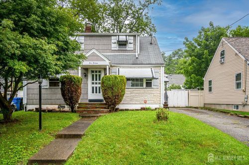 115 W Woodbridge Ave, Iselin, NJ, 08830-2614 | Card Image