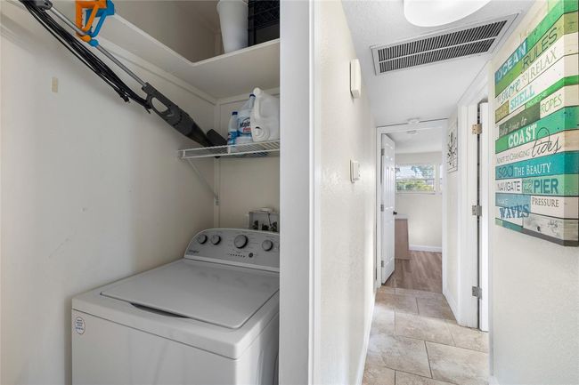 5336 Circle Dr, House other with 2 bedrooms, 2 bathrooms and null parking in Weeki Wachee FL | Image 20