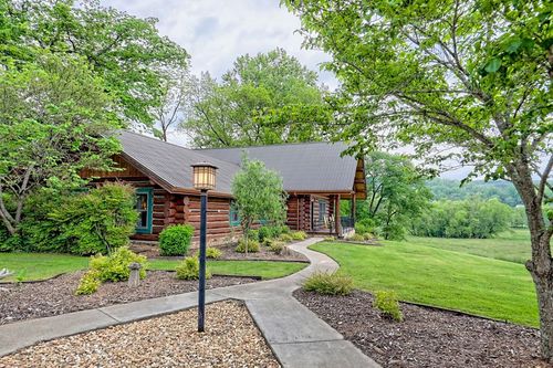6487 Old Hwy 64 W, Warne, NC, 28909-8793 | Card Image