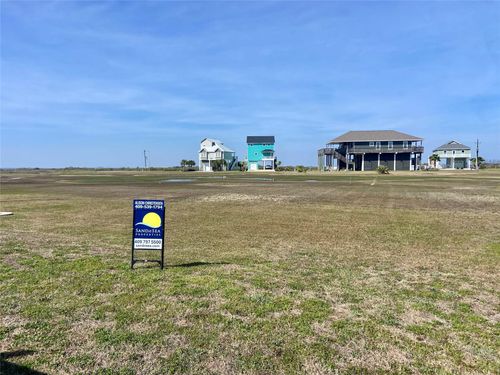 3823 Carmel Ct, Galveston, TX, 77554-6913 | Card Image