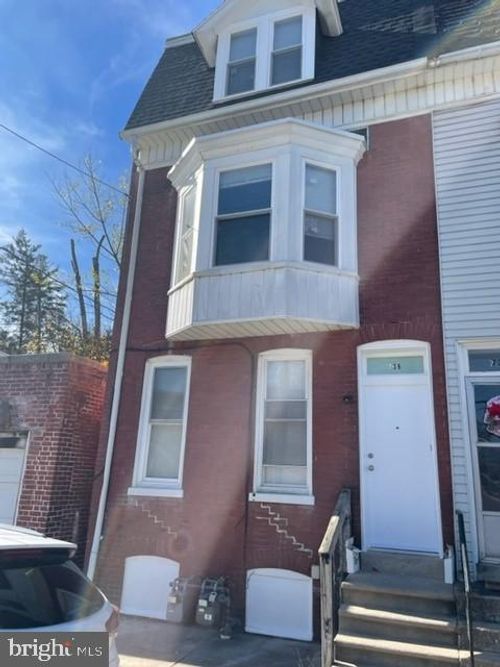 1st-floor-736 S Pershing Ave, YORK, PA, 17401-2247 | Card Image