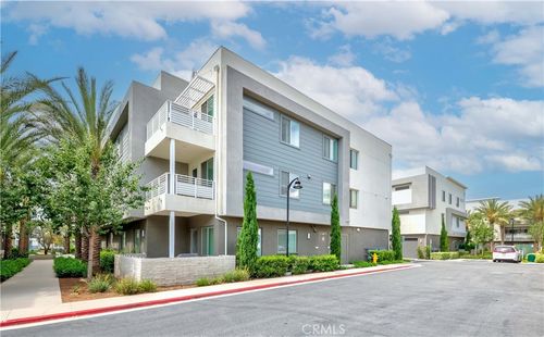 122-1893 E Union Ave, Fullerton, CA, 92832-1528 | Card Image