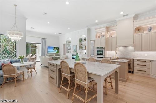 9833 Clear Lake Cir, NAPLES, FL, 34109-0787 | Card Image
