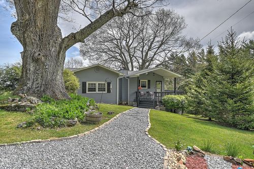 190 Roanwood Rd, Roan Mountain, TN, 37687-3544 | Card Image