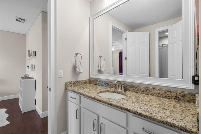 Jack & Jill Bath | Image 43