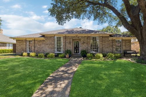 1410 Stonecrest Dr, Richardson, TX, 75081-5302 | Card Image