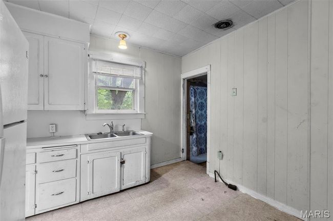 114 N West End Blvd, House other with 5 bedrooms, 2 bathrooms and null parking in Cape Girardeau MO | Image 10