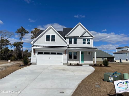 660 Fishermans Pt, Newport, NC, 28570-0120 | Card Image