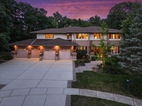 13001 Ravine Dr, Lemont, IL, 60439-7331 | Card Image