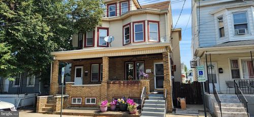 856 Quinton Ave, Trenton, NJ, 08629-2402 | Card Image