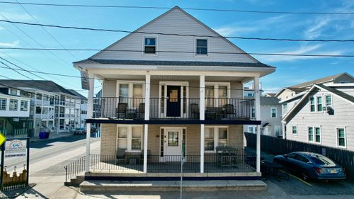 2910 Ocean Ave, Wildwood, NJ, 08260-4937 | Card Image