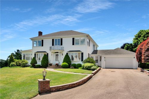 7 Jenckes Ct, Narragansett, RI, 02882-2907 | Card Image