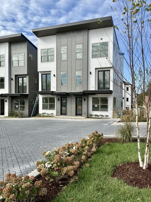 102 Mammoth Pass, Nashville, TN, 37216-3140 | Card Image