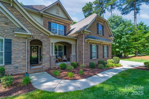 29-303 Ridge Reserve Dr, Clover, SC, 29710-6922 | Card Image