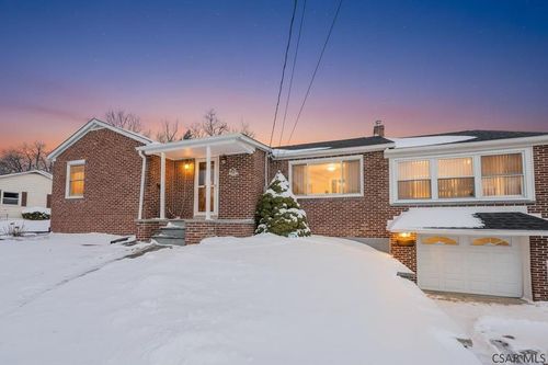 307 Cambria Ave, Windber, PA, 15963-1235 | Card Image