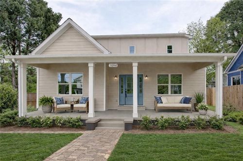 3286 Bachelor St, East Point, GA, 30344-4944 | Card Image