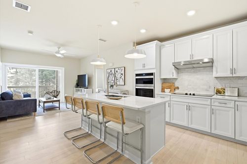 505-300 Martins Lndg, North Reading, MA, 01864 | Card Image