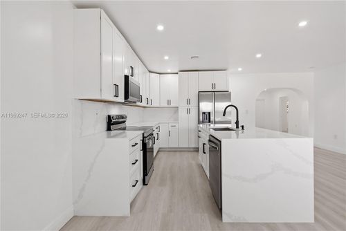 3341 Nw 7th St, Lauderhill, FL, 33311 | Card Image