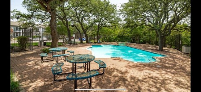 Inviting community pool. | Image 29